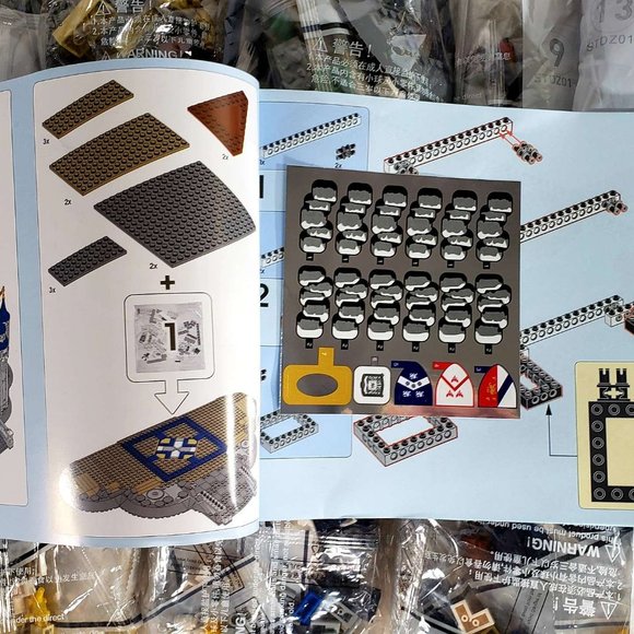 The Princess Castle Mickey Minnie 71040 Building Blocks Set - Picture 4 of 5